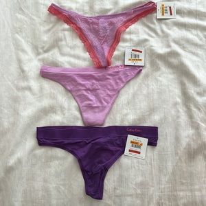 Calvin Klein underwear thongs size S
